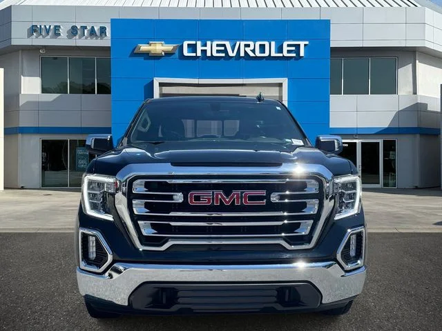 Used 2022 Black GMC SLT image 2