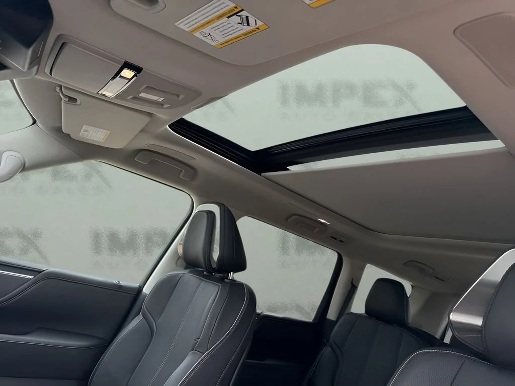 Used 2025 Blue INFINITI SENSORY image 10