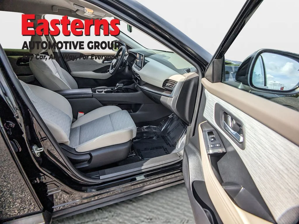 Used 2023 Black Nissan SV image 13