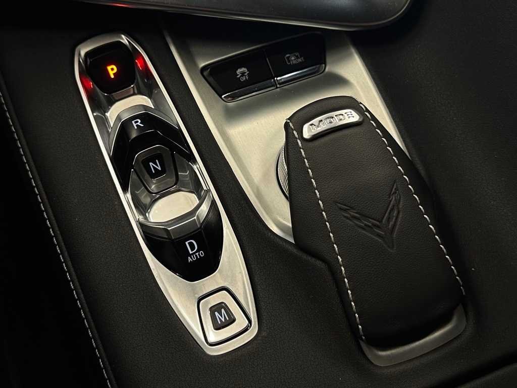 2025 Chevrolet Corvette 2LT - Photo 25