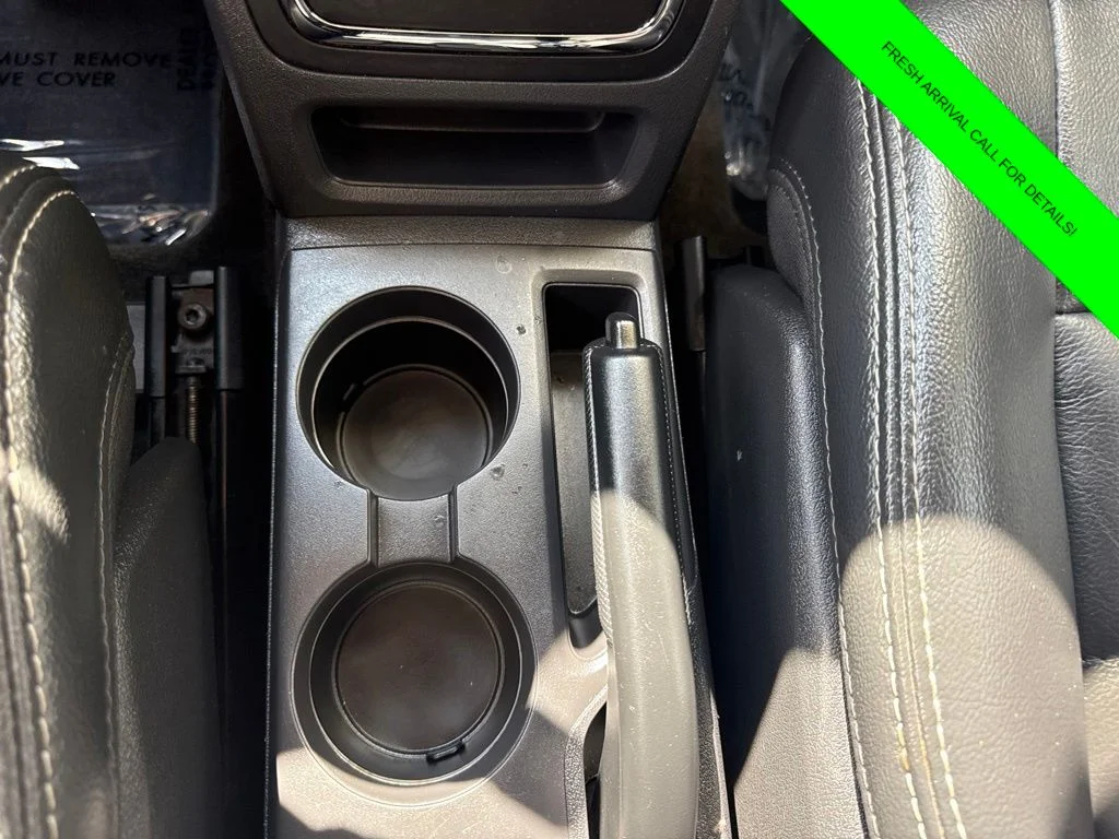 Used 2016 Crystal Metallic Jeep Latitude image 30