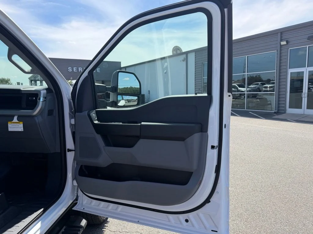 New 2026 White Ford XL image 29