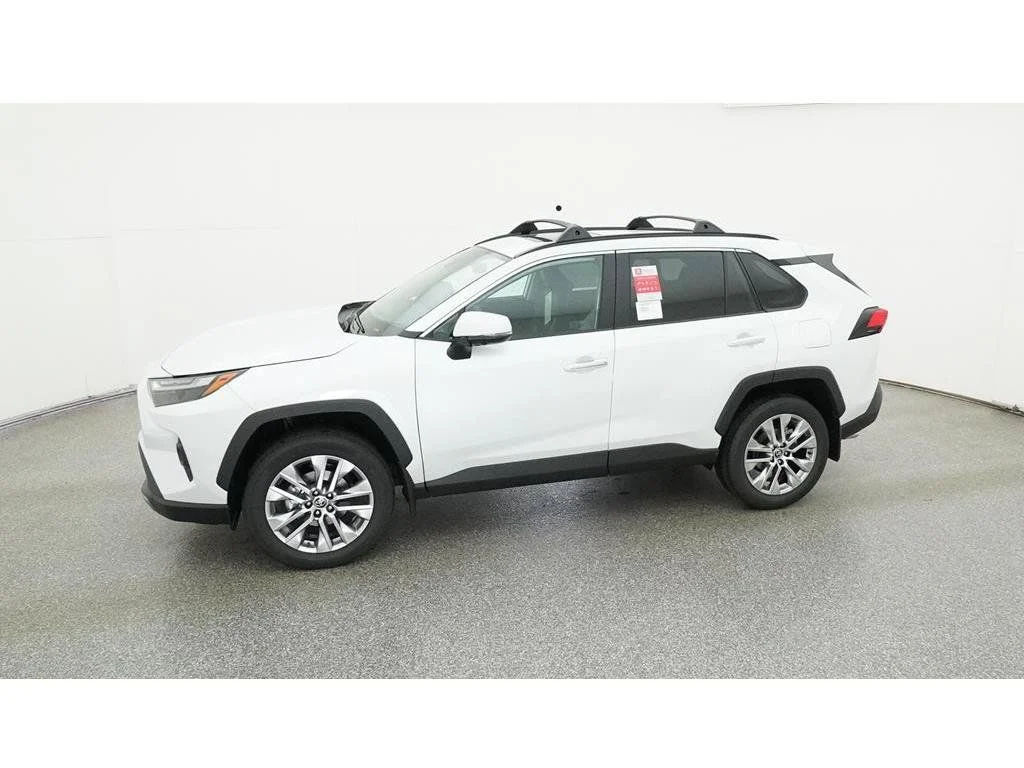 Used 2025 Beige Toyota Limited image 3