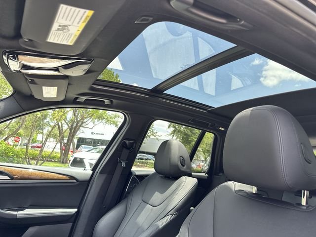 Used 2021 Black BMW sDrive30i image 22