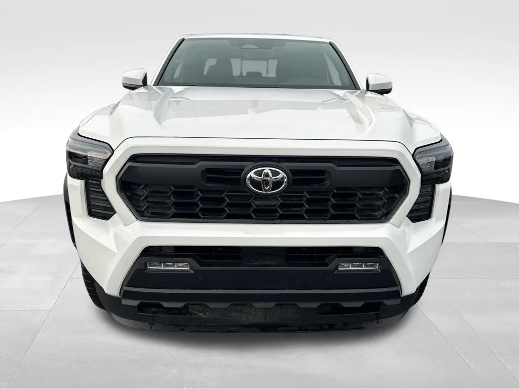 2026 Toyota Tacoma TRD Off Road - Photo 8