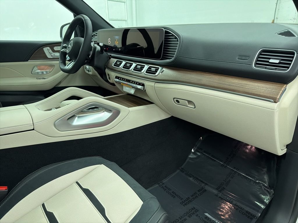 2026 Mercedes-Benz GLE AMG GLE 53 - Photo 28