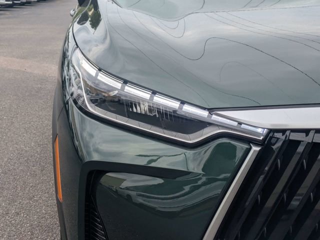 New 2027 DEEP EMERALD INFINITI Luxe AWD image 9