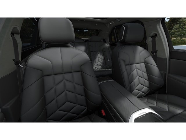 New 2027 Brooklyn Grey Metallic BMW 740i xDrive image 11