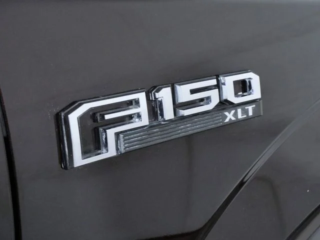 Used 2019 Red Ford XLT image 9