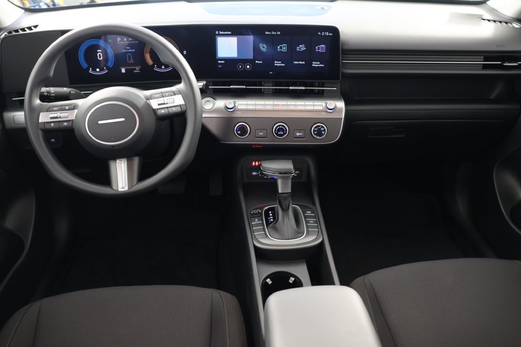Used 2027 Atlas White Hyundai SE image 2