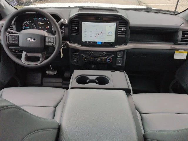 New 2026 Oxford White Ford XL image 14