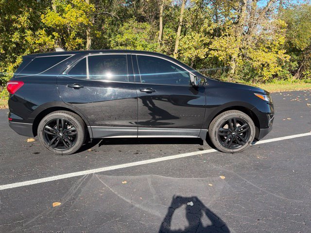 Used 2020 Mosaic Black Metallic Chevrolet LT image 9