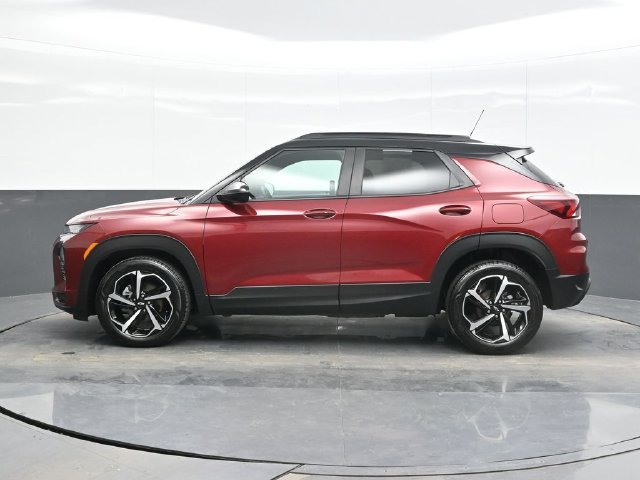 Used 2023 Red Chevrolet RS image 4