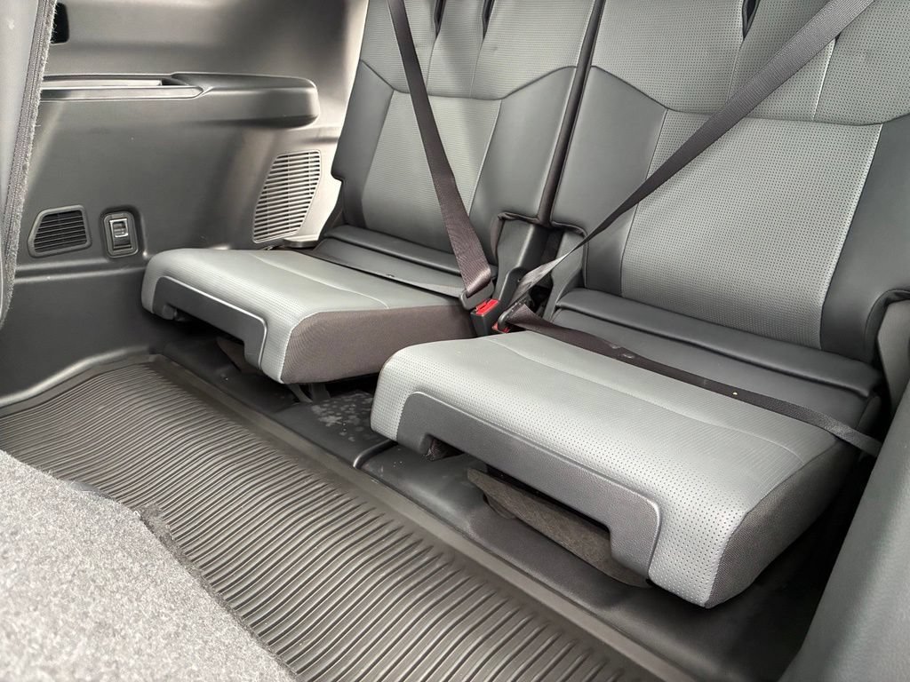 Used 2024 Silver Lexus 550 Luxury image 32