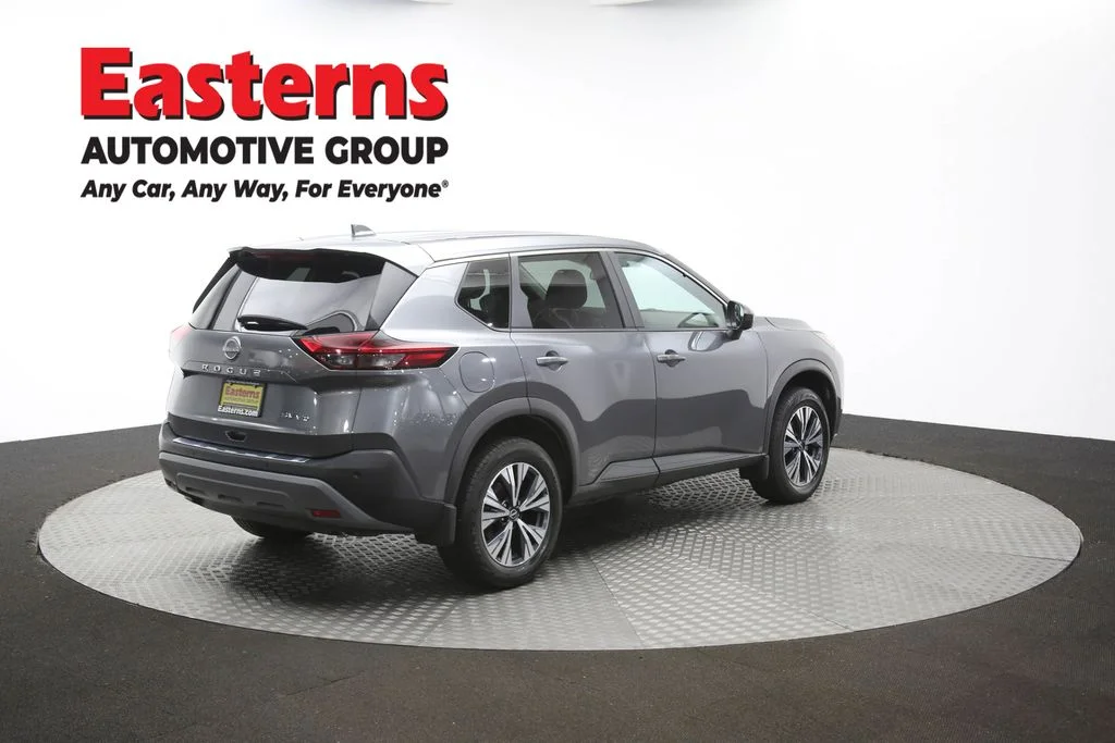 Used 2023 Gray Nissan SV image 41