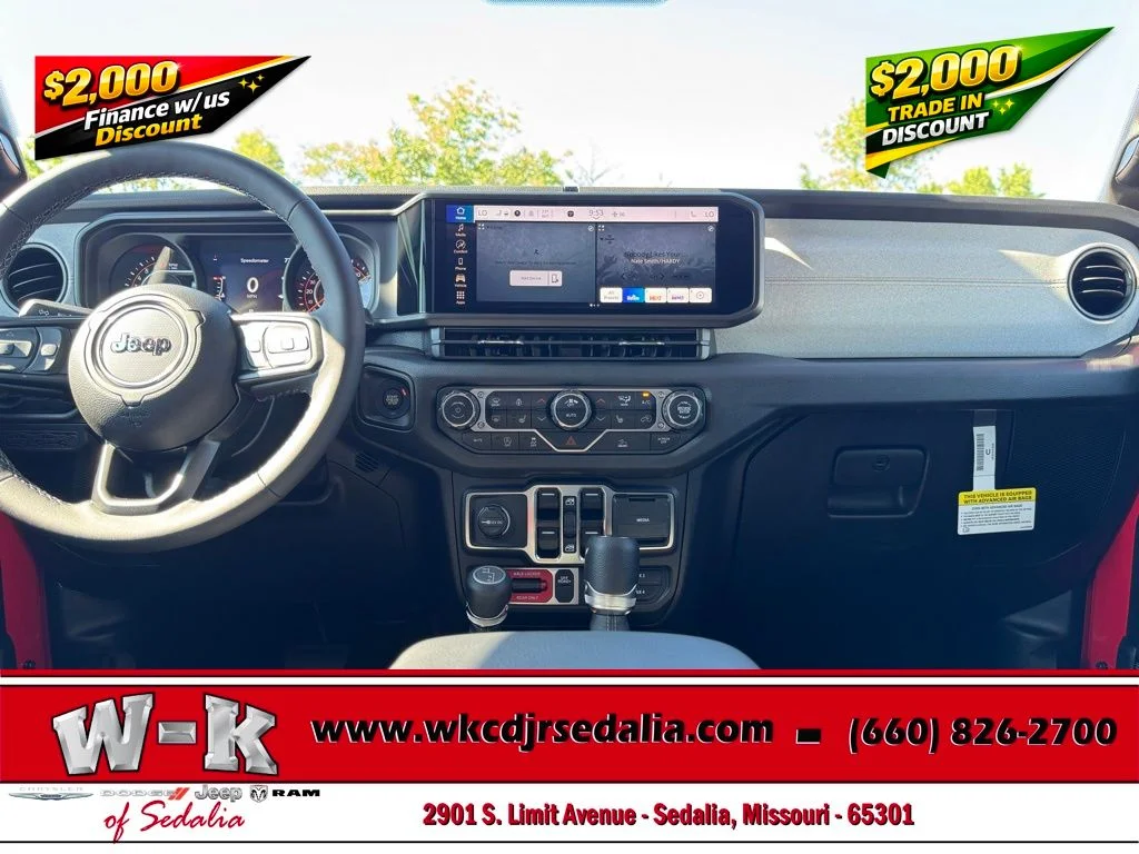 2025 Jeep Gladiator Willys - Photo 25