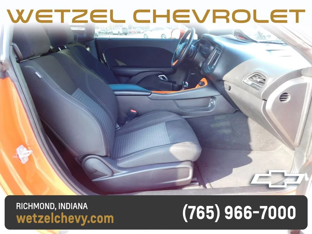 Used 2023 Orange Dodge SXT image 16