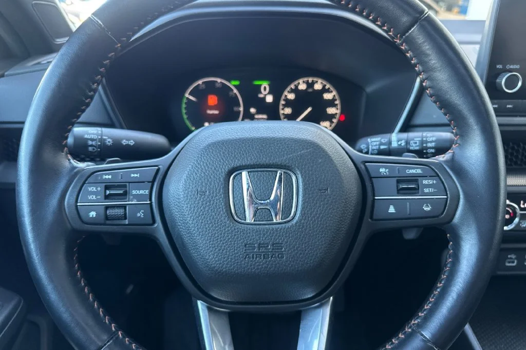 Used 2025  Honda Sport image 26