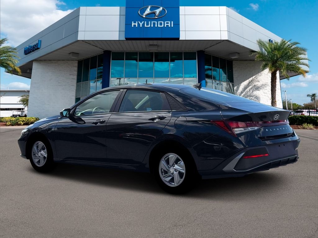 New 2026 Black Hyundai SE image 24