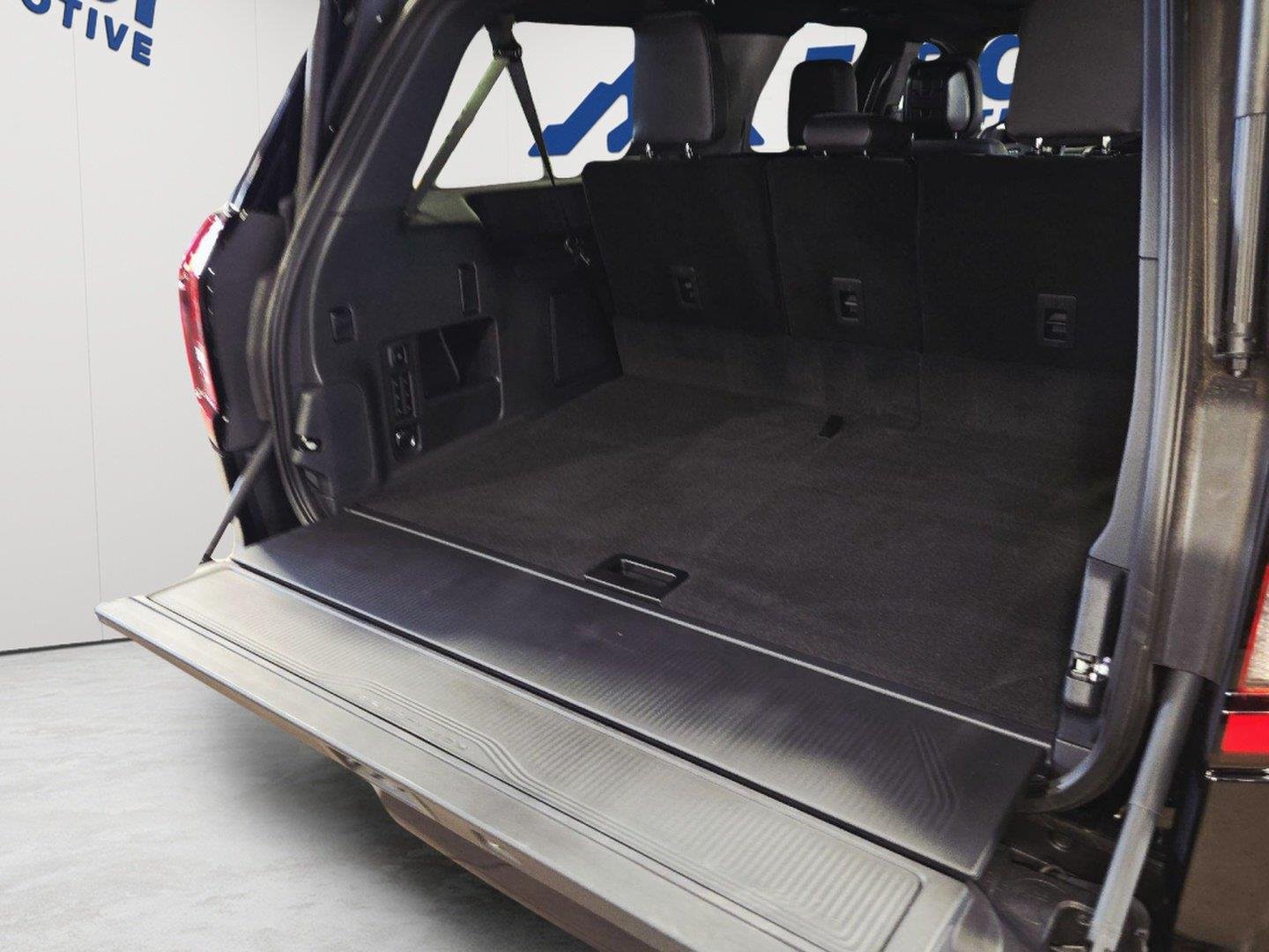 2026 Ford Expedition MAX Platinum - Photo 50