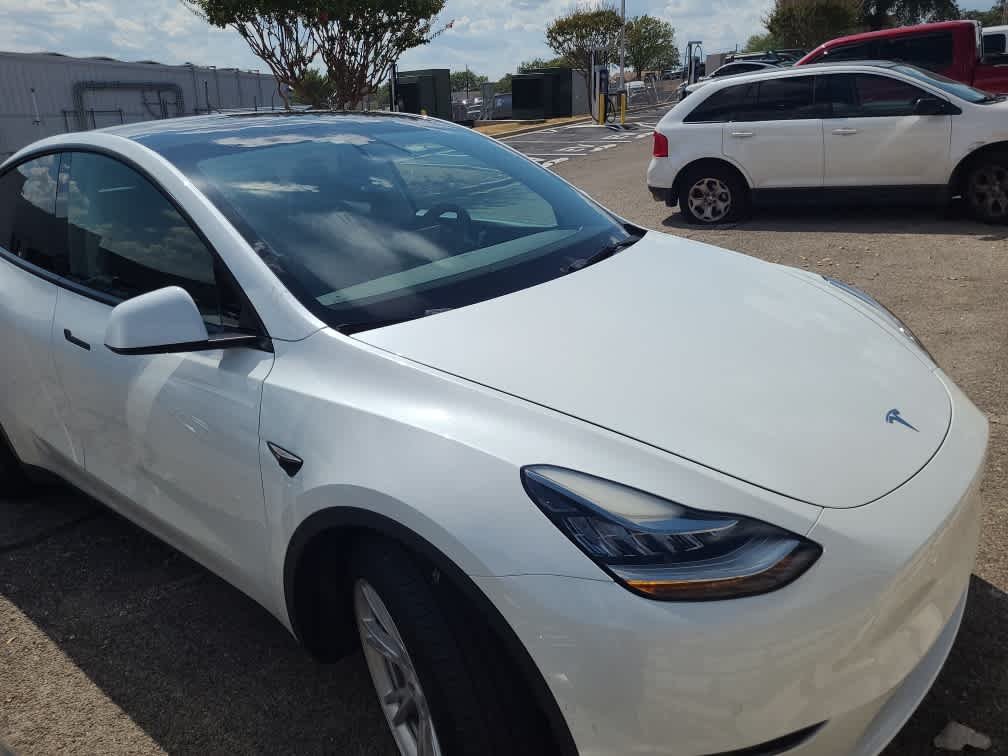 Used 2021 Pearl White Multi-Coat Tesla Long Range image 4