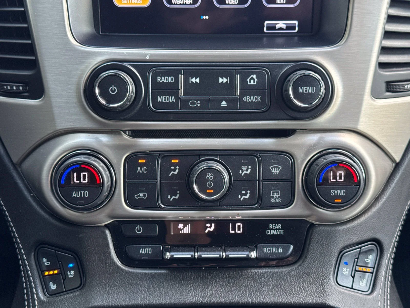 Used 2020 Dark Sapphire Blue GMC Denali image 21