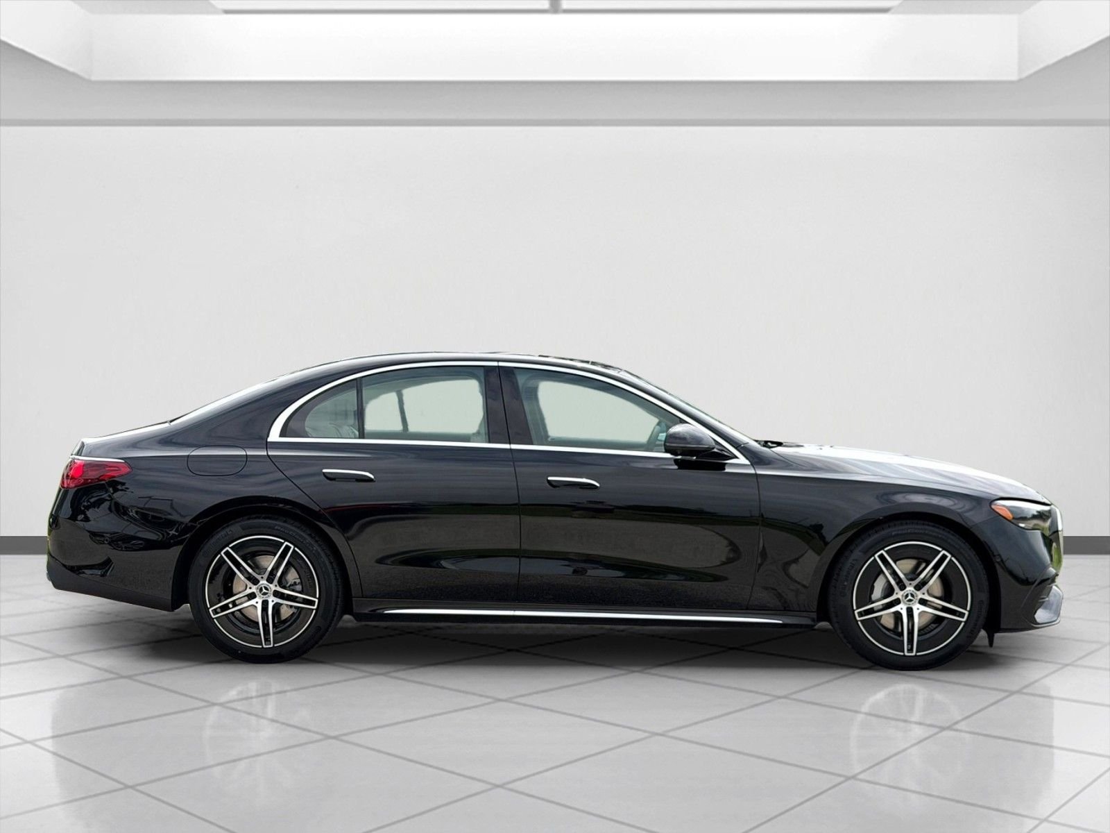 New 2026 Black Mercedes-Benz E 350 image 2