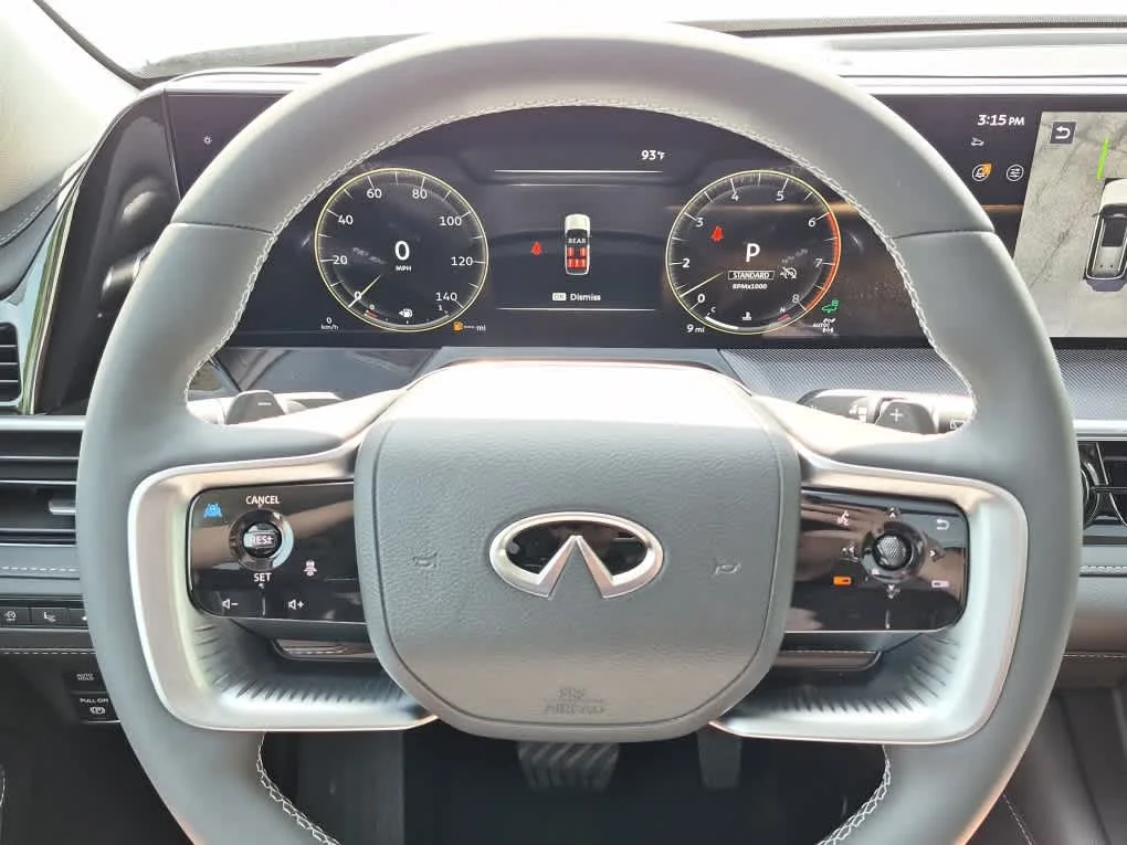 New 2026 RADIANT WHITE INFINITI Luxe 4WD image 18