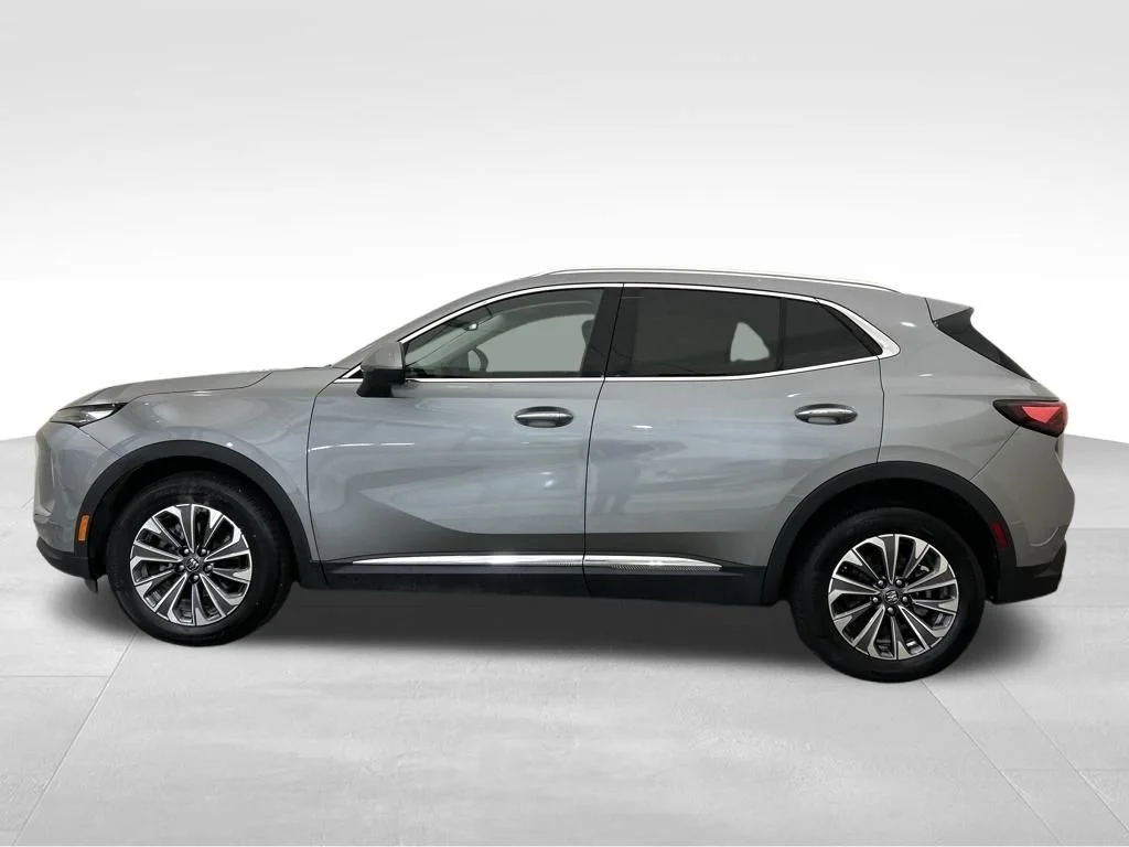 Used 2025 Gray Buick Preferred image 2