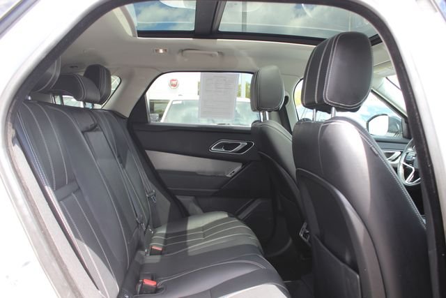 Used 2022 White Land Rover S image 28
