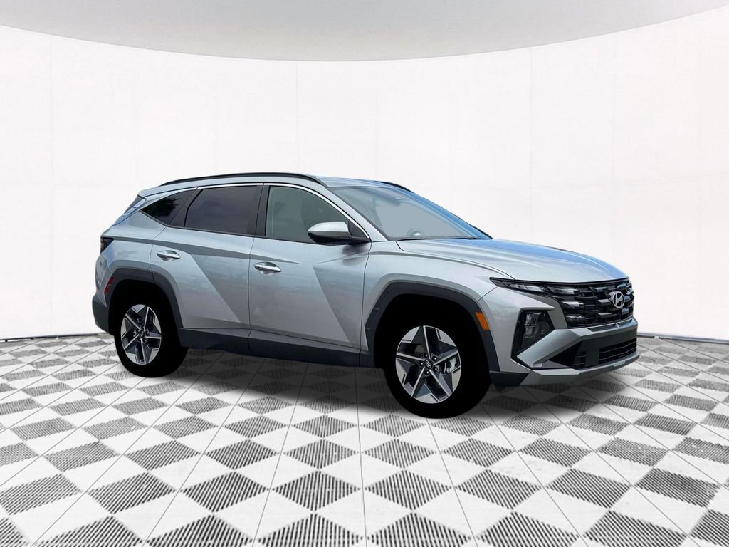New 2026 Silver Hyundai SEL image 15