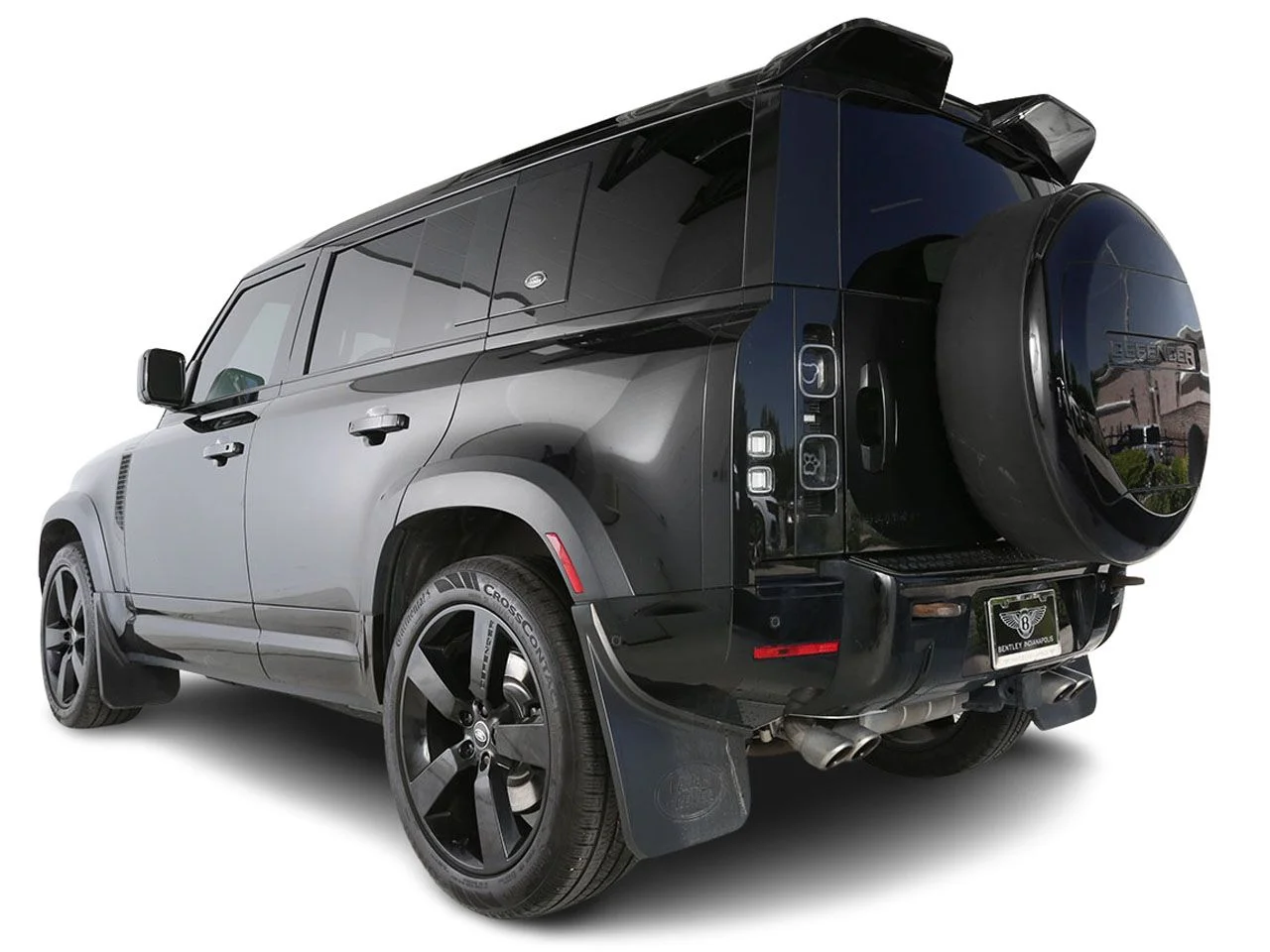 Used 2023 Black Land Rover V8 image 3