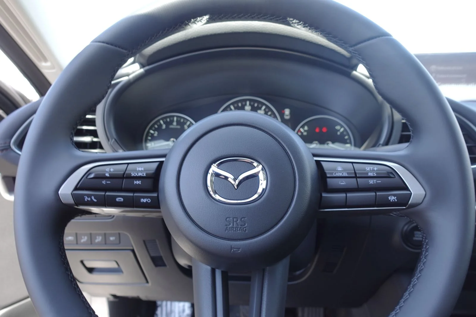 New 2026 Jet Black Mica Mazda 2.5 S Preferred image 18