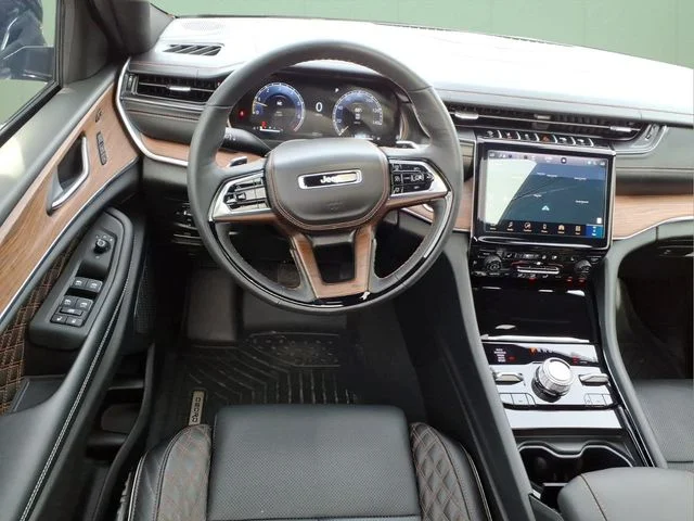 Used 2025 Black Jeep Summit image 23