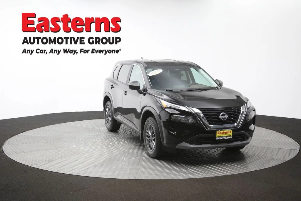 Used 2023 Black Nissan S image 45