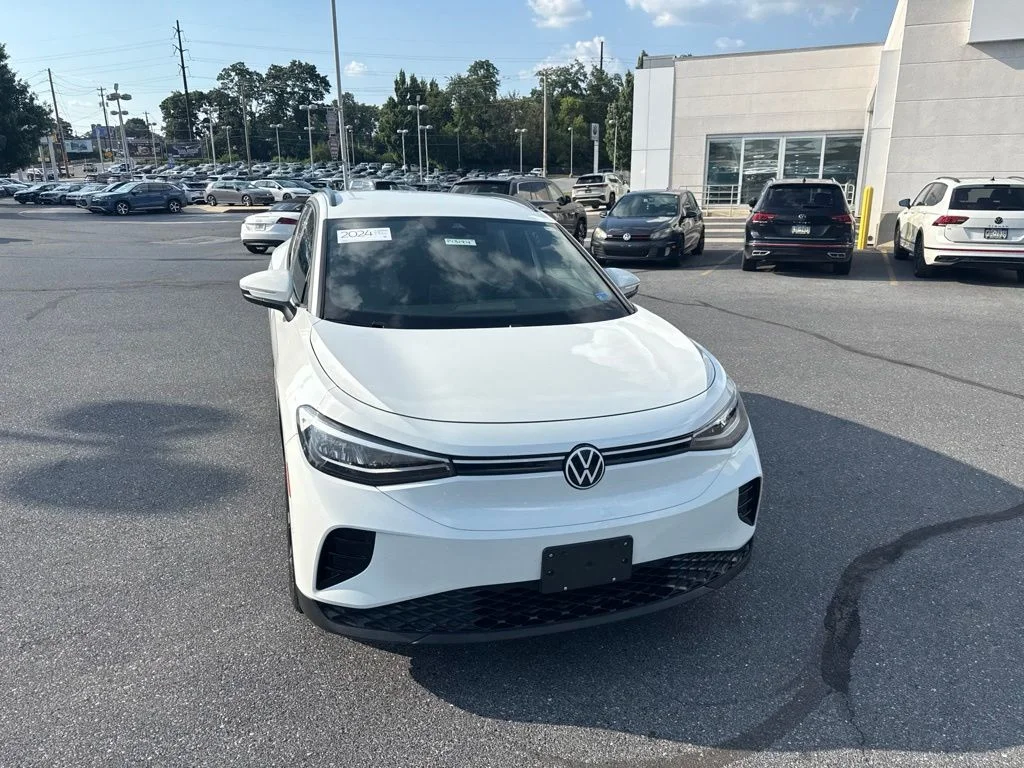 Certified Used 2024 Pure White Volkswagen Standard image 9