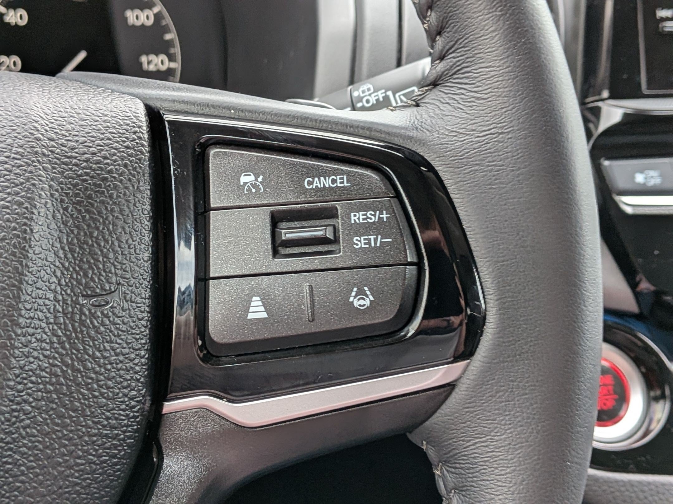 2025 Honda Odyssey Elite - Photo 18