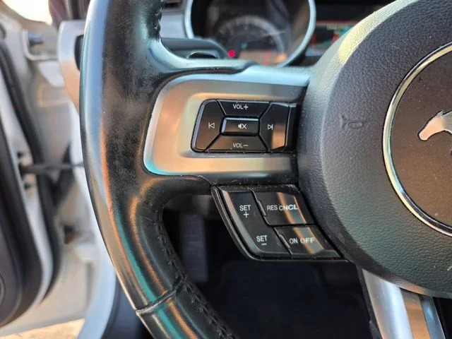 2018 Ford Mustang EcoBoost - Photo 27