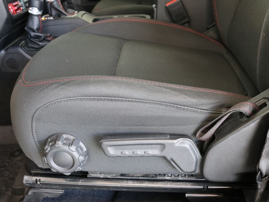 Used 2021 Gray Jeep Rubicon image 23
