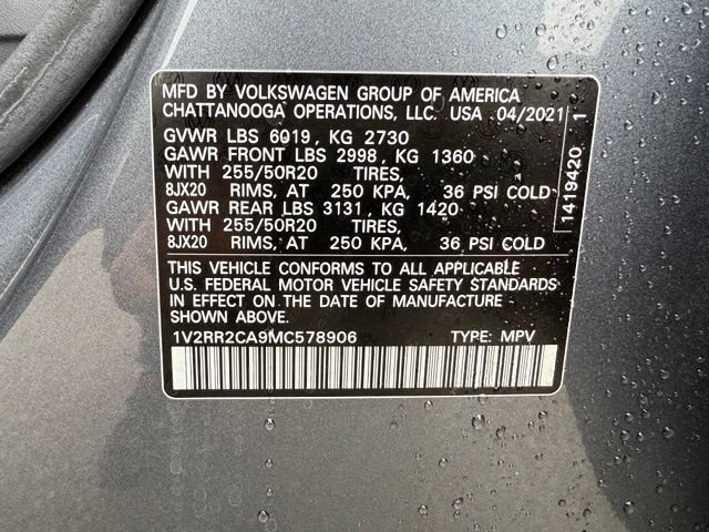 Used 2021 Platinum Gray Metallic Volkswagen 3.6L V6 SE w/Technology R-Line image 13