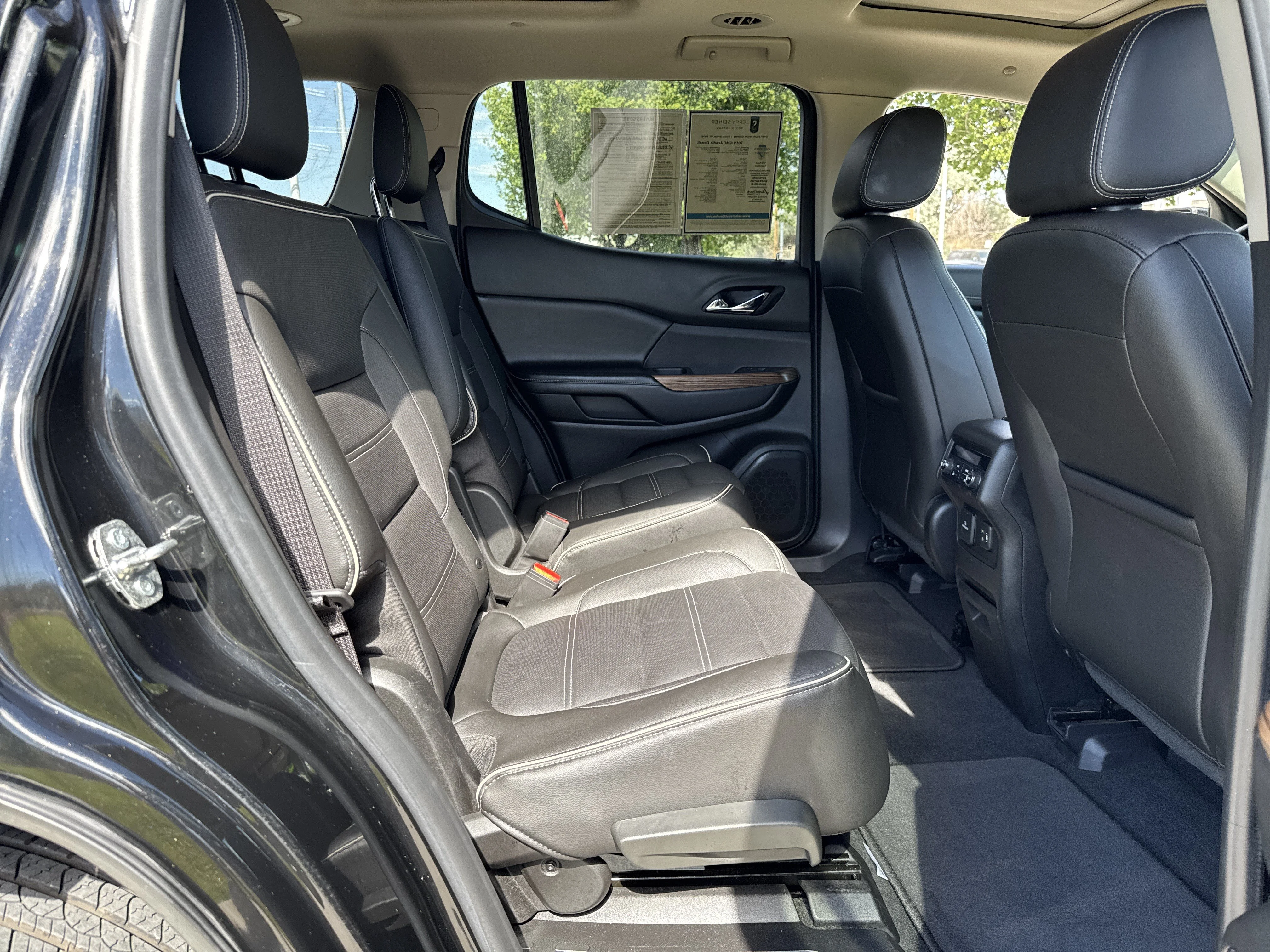 Used 2019 Ebony Twilight Metallic GMC Denali image 25