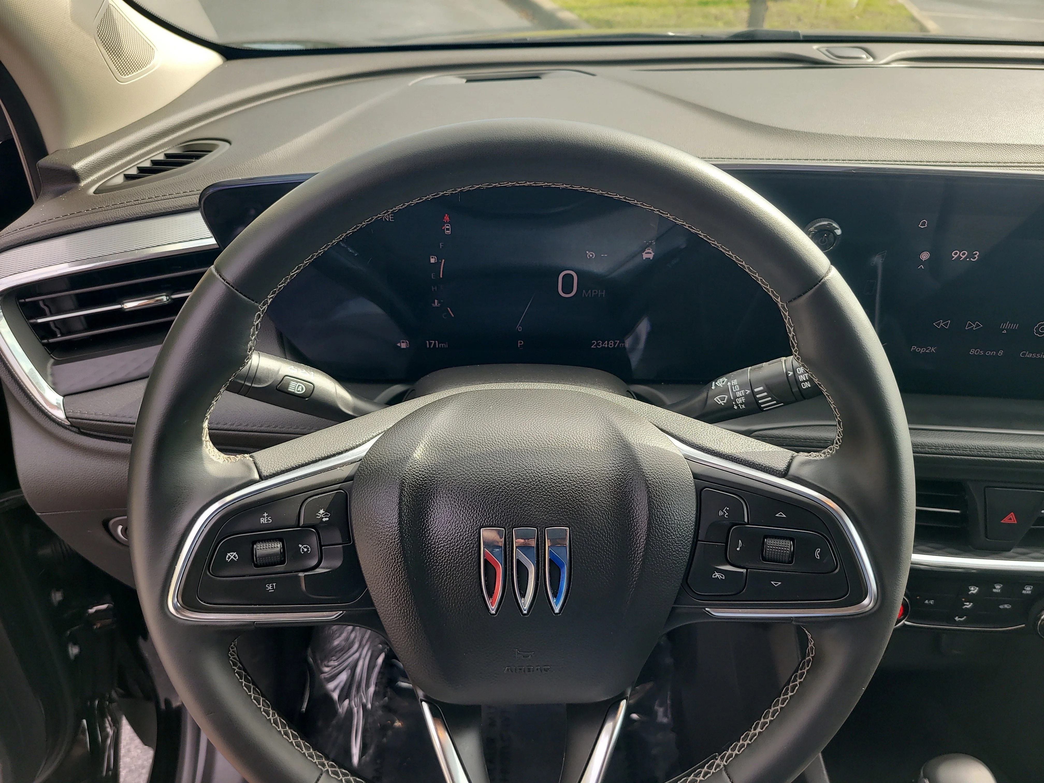 Used 2025 Ebony Twilight Metallic Buick Preferred image 25