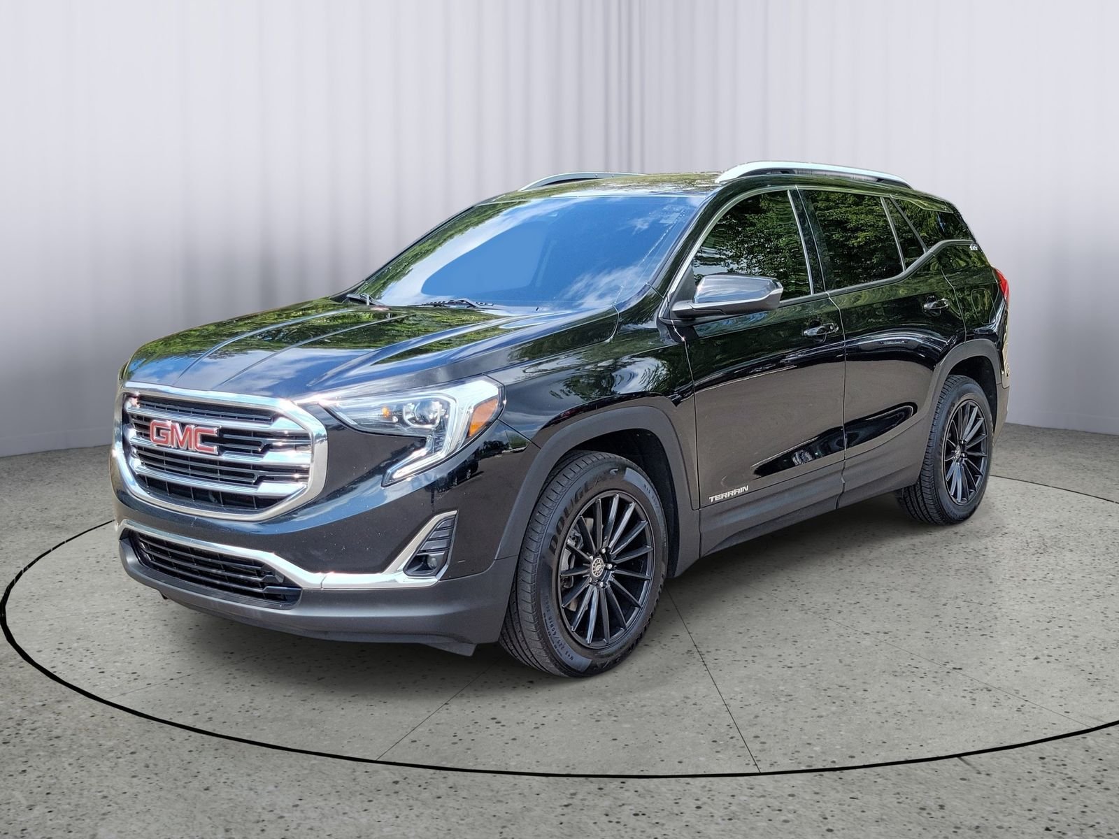Used 2018 Black GMC SLT image 5