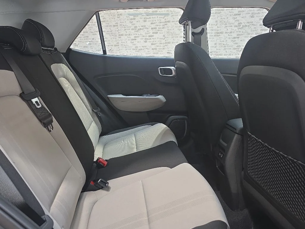 Used 2026 Ecotronic Gray Hyundai SEL image 10