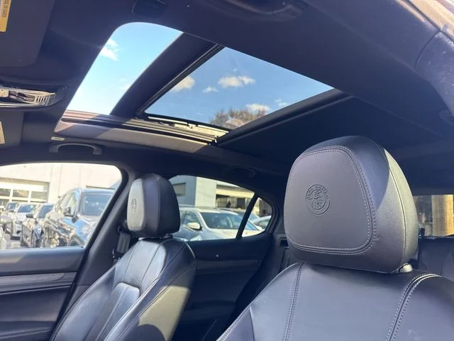 2023 Alfa Romeo Stelvio Ti - Photo 34