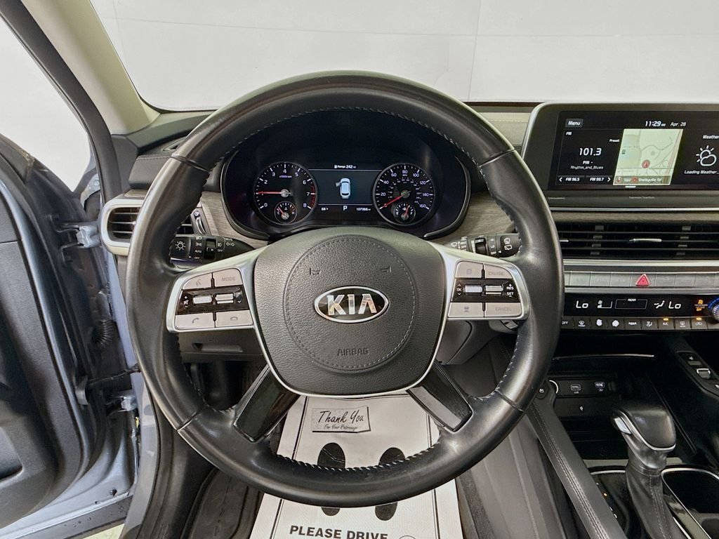 Used 2020 Everlasting Silver Kia SX image 15