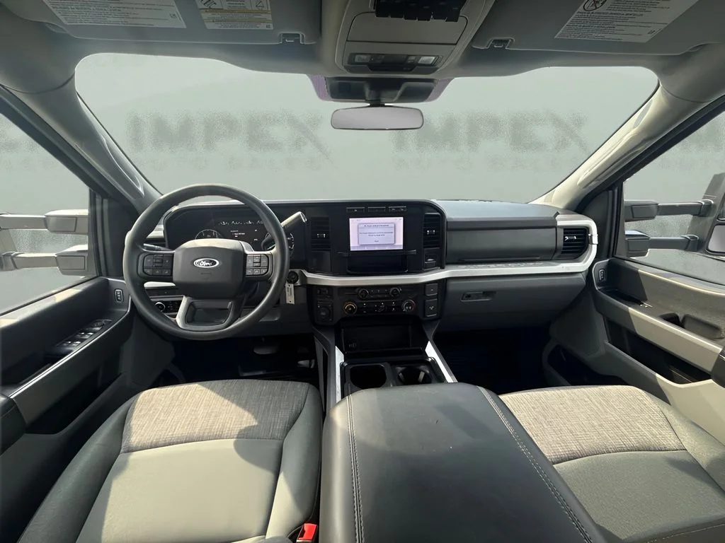 Used 2024 White Ford XLT image 11
