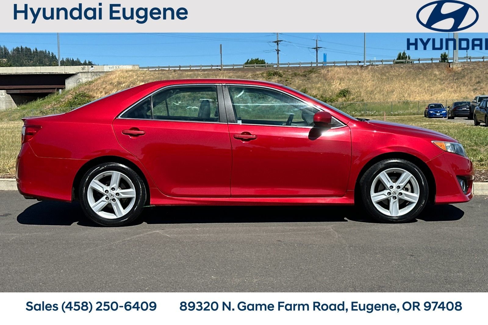 Used 2014 Toyota Camry SE with VIN 4T1BF1FK3EU841750 for sale in Eugene, OR