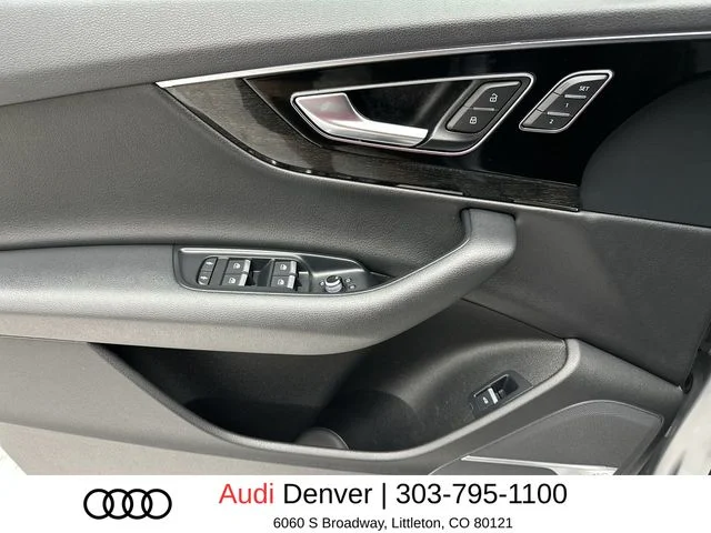 Used 2019 Silver Audi 55 Prestige image 13