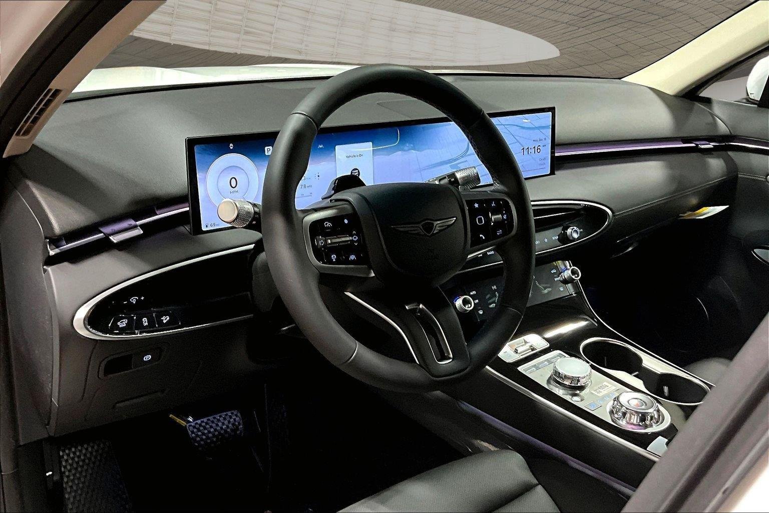 New 2026 Uyuni White Genesis 2.5T image 8